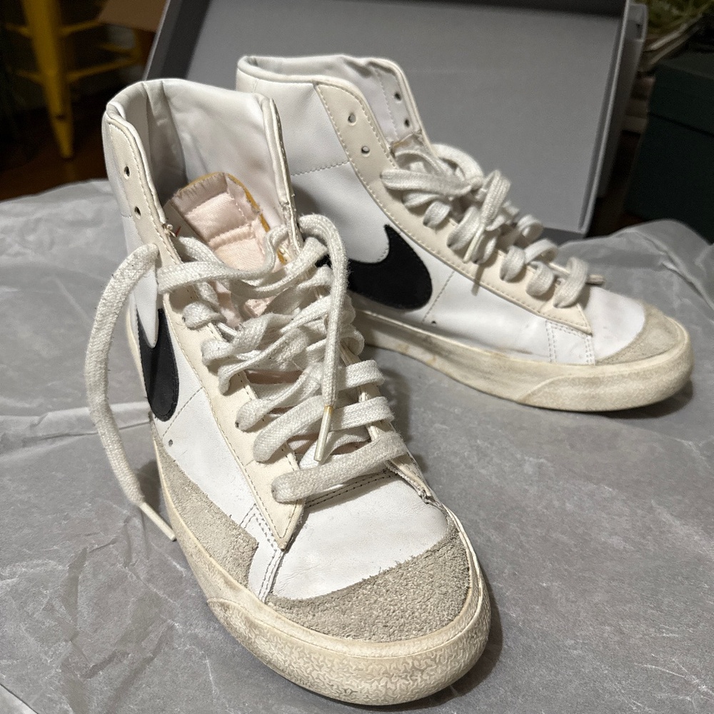 Nike Blazer '77 High-Top Sneaker
